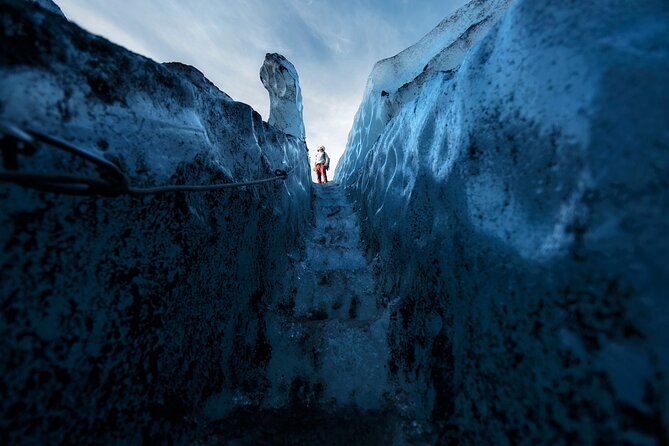 2-Day Ice Cave & South Coast: Glacier Hike and Glacier Lagoon - Why the two-day format works better than a rushed day trip