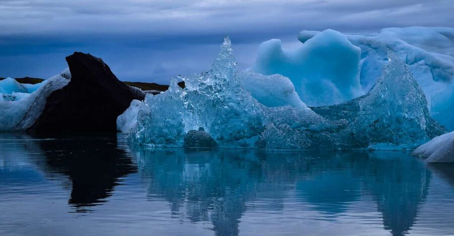 2 Day Iceland Winter Tour to South Coast - Why two days works better than one