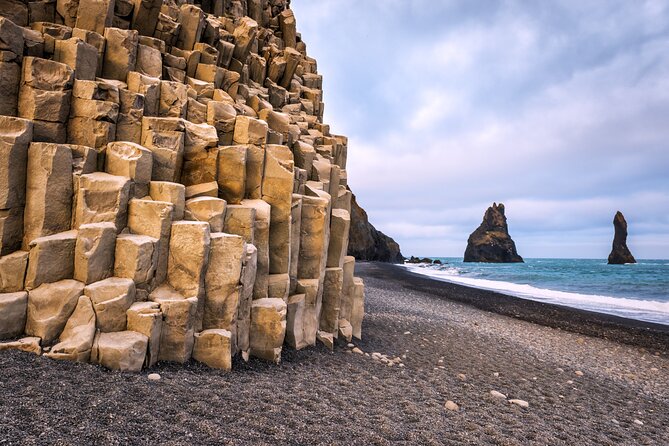 2-Day South Coast Waterfalls, Jokulsarlon Glacier Lagoon and Hike from Reykjavik - Overnight near the glacier