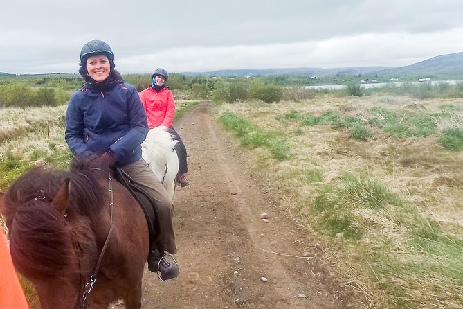 2 hours Private Horse Riding to Lake Hafravatn, Reykjavík - Mos - Riding through fields toward Lake Hafravatn