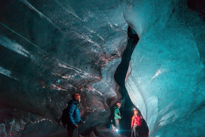 3-Day Golden Circle, Ice Cave and Glacier Lagoon Small-Group Tour - Accommodation, Meals, and Solo Room Arrangements