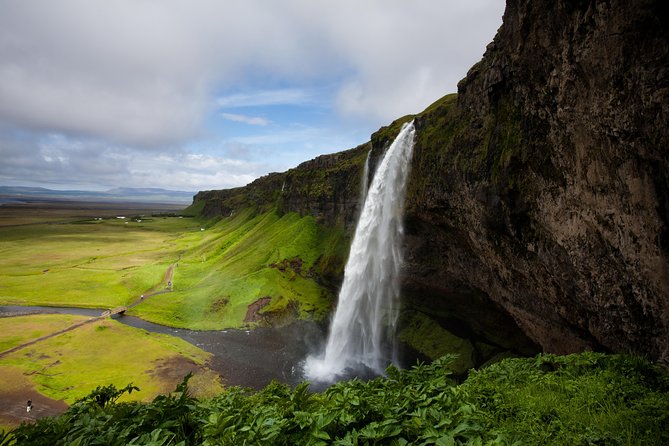 3-Day Golden Circle, Ice Cave and Glacier Lagoon Small-Group Tour - Who Should Book This Iceland Tour