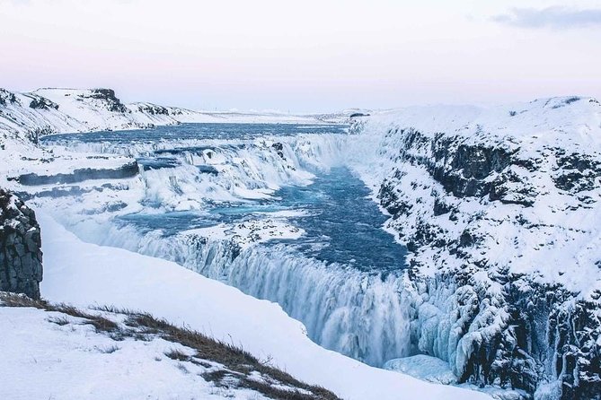 3 Day Summer South Coast, Golden Circle and Jökulsarlon glacier lagoon - Reynisfjara and the power of the Atlantic