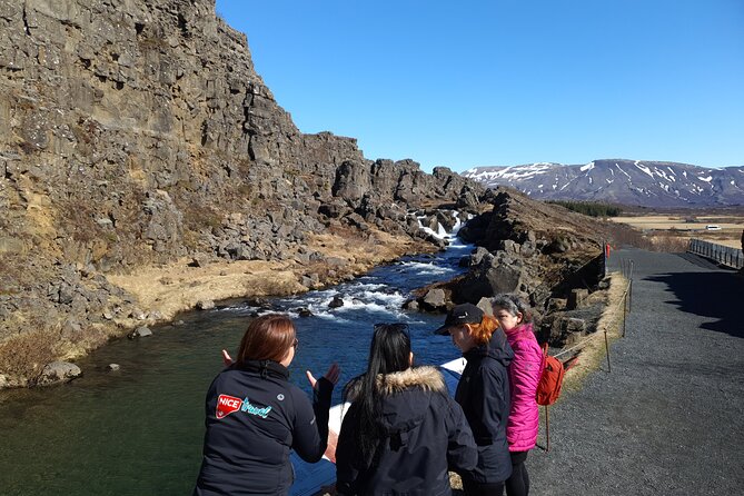 3 Day Tour Jokulsarlon - Golden Circle - South Coast - Glacier Hike - Boat Tour - Guides, group size, and the road experience