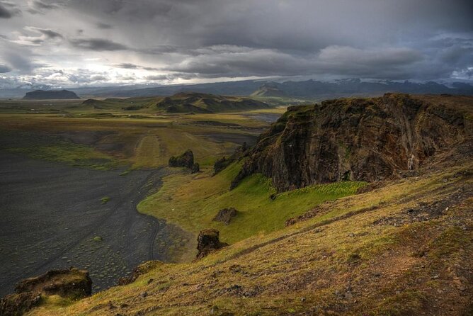 3 Hours Katla Ice Cave Tour/Meet in Vík - Katla’s moving ice creates the setting