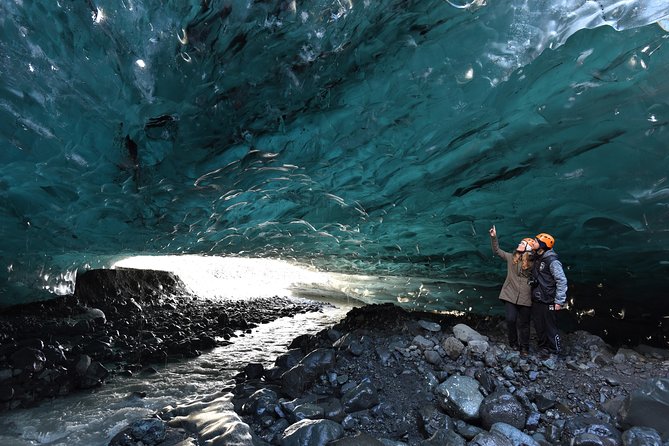 4 Day Blue Ice Cave, South Coast, Golden Circle, Snæfellsnes & Northern Lights - Northern Lights: extra chances, no guarantee