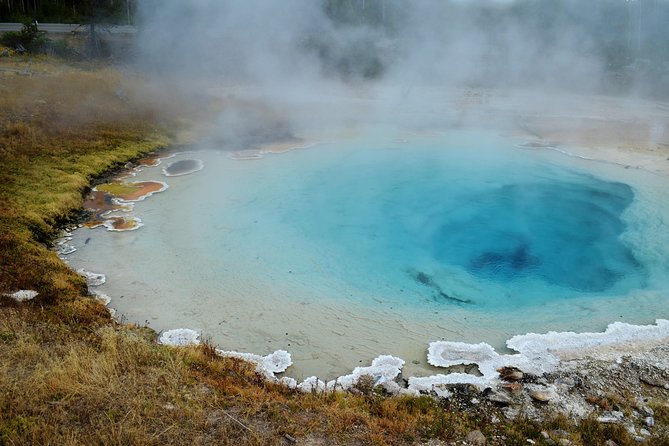 6-Day Minibus Tour Around Iceland from Reykjavik - Day 5: Vök Baths and the volcanic north