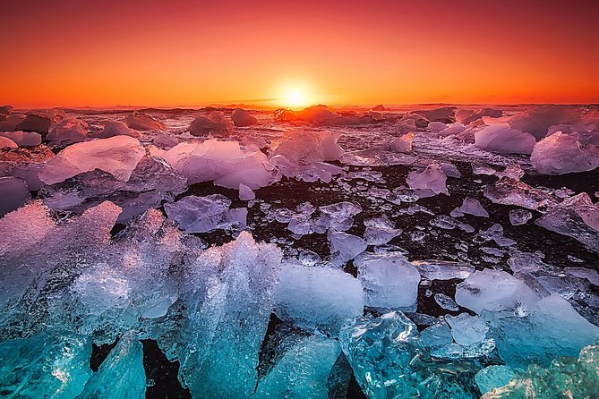 8-Day Summer Ring Route of Iceland with Snaefellsnes Peninsula - Day 2: Waterfalls, black sand, and Katla’s ice