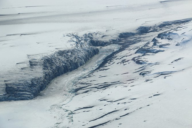 Airplane Flight over Vatnajökull Volcanic Eruption Sites - Meeting at Atlantsflug’s private airstrip