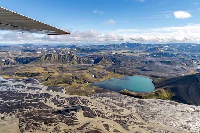Airplane tour over black sands and riverbeds from Skaftafell - Timing your departure in an Iceland itinerary