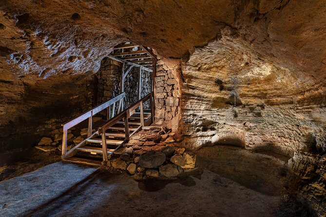 Ancient Historical Site Tour at the Caves of Hella - What makes the Caves of Hella different