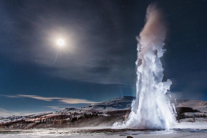 ATV & Golden Circle Adventure from Reykjavik - Geysir and the reliable burst of Strokkur