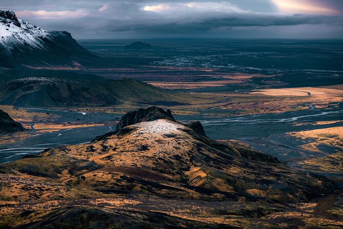 Beautiful Þórsmörk, The Valley of Thor Private - Gígjökull and the road toward Eyjafjallajökull