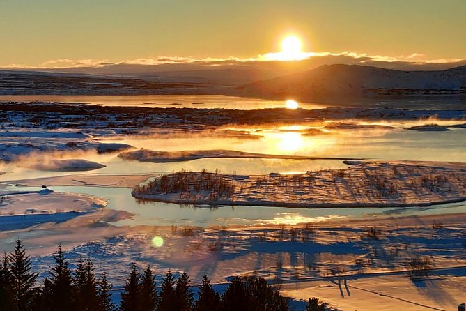 Blue lagoon Premium and Private Golden circle tour - Three hours at the Blue Lagoon changes the mood