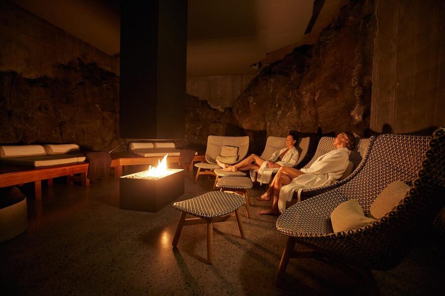 Blue Lagoon: Retreat Spa Experience & Private Changing Suite - The Retreat Lagoon without the main-pool crowds