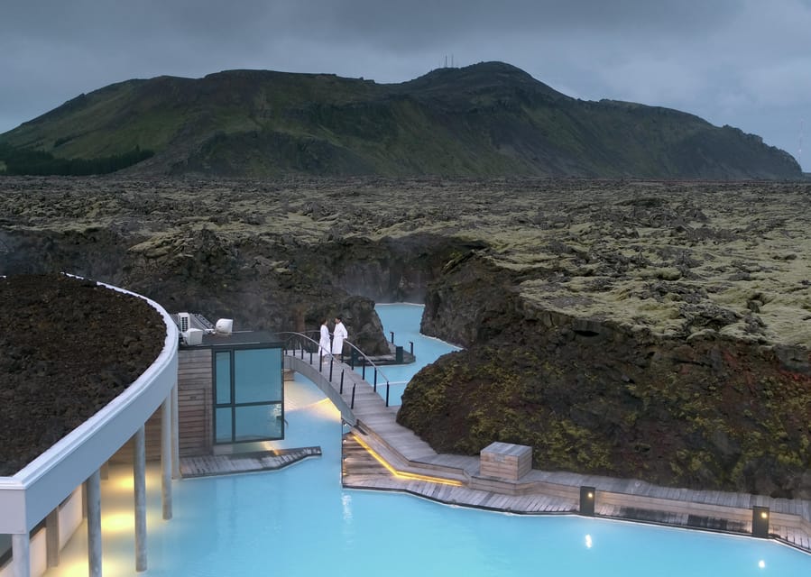 Blue Lagoon: Retreat Spa Experience & Private Changing Suite - Eating at the Spa Restaurant