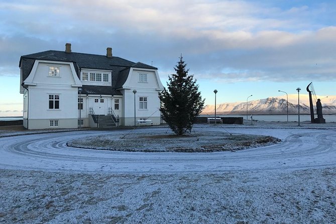 Blue Lagoon & Reykjavík Sightseeing - PRIVATE TOUR - Sun Voyager and Harpa beside the water