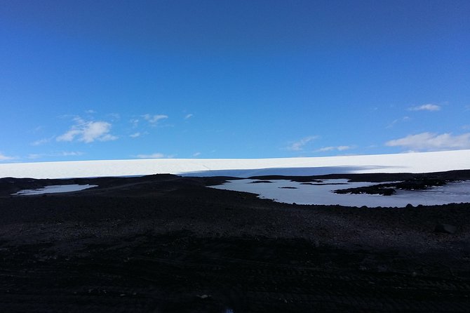 Borgarfjordur - private tour - Deildartunguhver, where Iceland’s heat reaches the surface