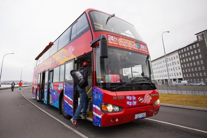 City Sightseeing Reykjavik Hop-On Hop-Off Bus Tour: 24 or 48-Hour - Stops 6 and 7: Lækjargata and Laugavegur