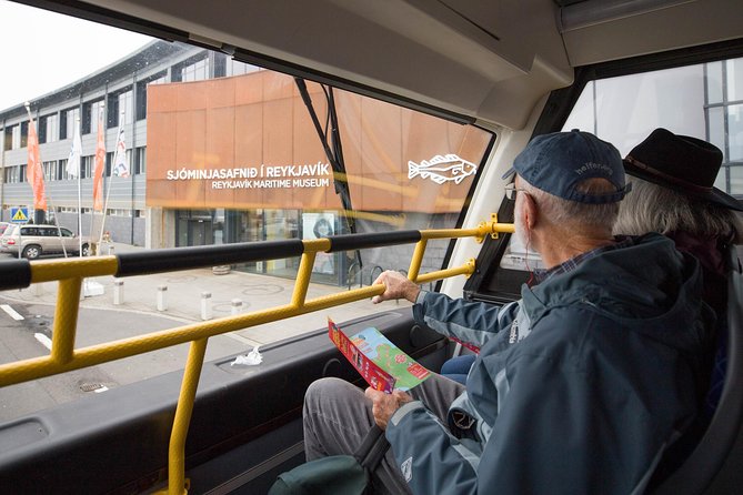 City Sightseeing Reykjavik Hop-On Hop-Off Bus Tour: 24 or 48-Hour - Stops 8 and 9: Art and Hallgrimskirkja