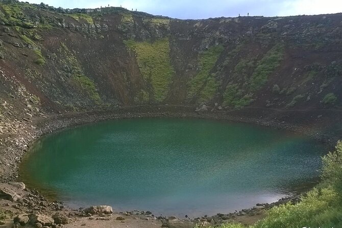 Classic Golden Circle & Kerið Small-Group Tour from Reykjavík - Geysir and Strokkur: waiting for the next eruption