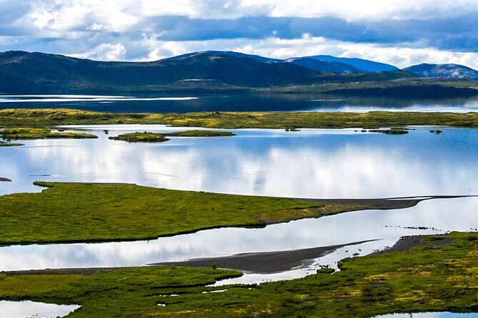 Classic Golden Circle & Kerið Small-Group Tour from Reykjavík - Extra stops can make the day feel personal