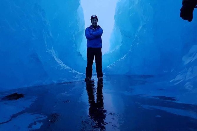 Crystal Blue Ice Cave Adventure - Why the guide matters so much