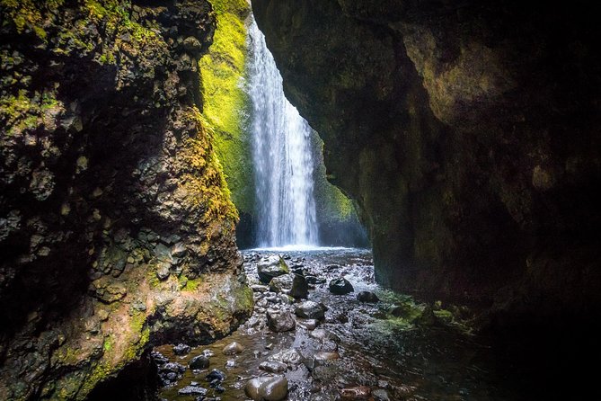 Day Trip to the Hidden Valley of Thor Thorsmork from Reykjavik - Nauthúsagil adds a quieter waterfall walk