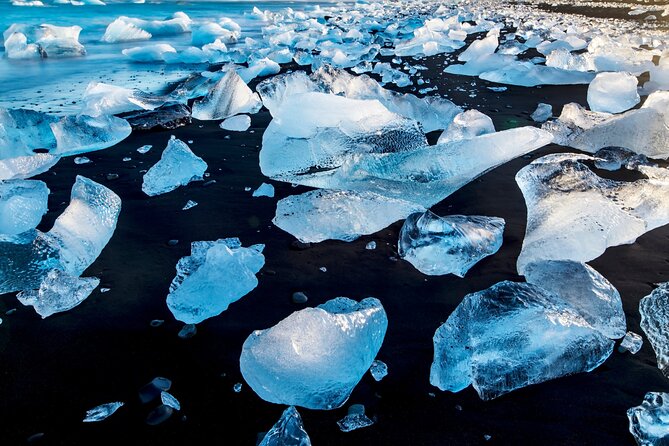 Diamond Beach & Jökulsárlón Floating Glacier Guided Day Tour - Diamond Beach and the black sand shore