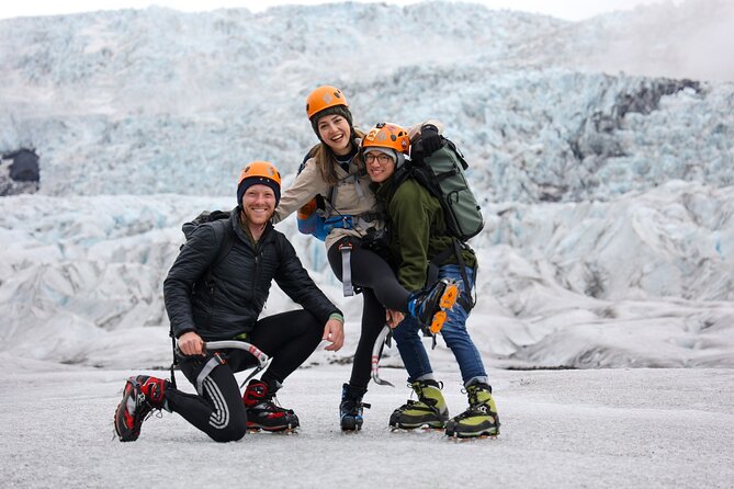 Early Bird Ice Cave with 3 Professional Photos - Small group, with one capacity detail to confirm