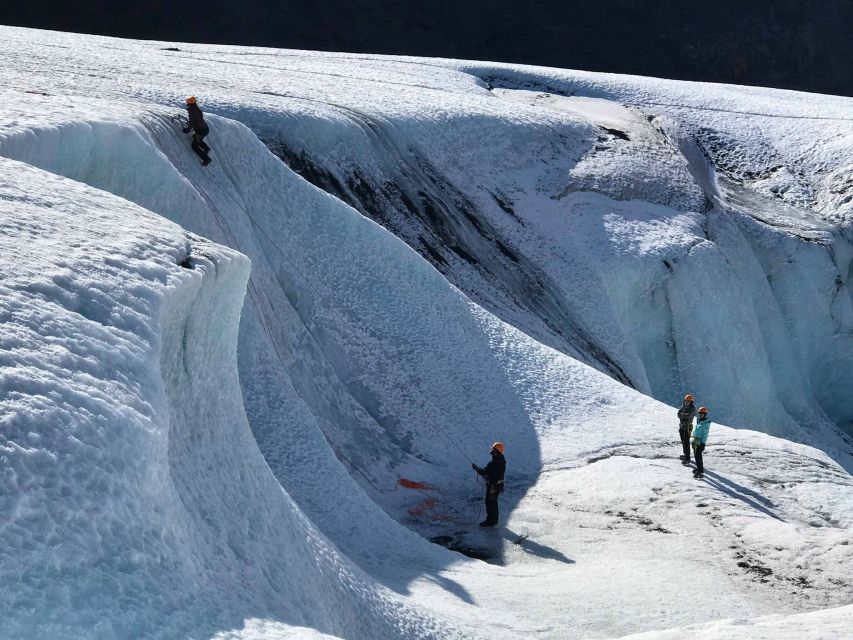 Exclusive Ice Climbing Experience on Sólheimajökull - Key points to know before climbing