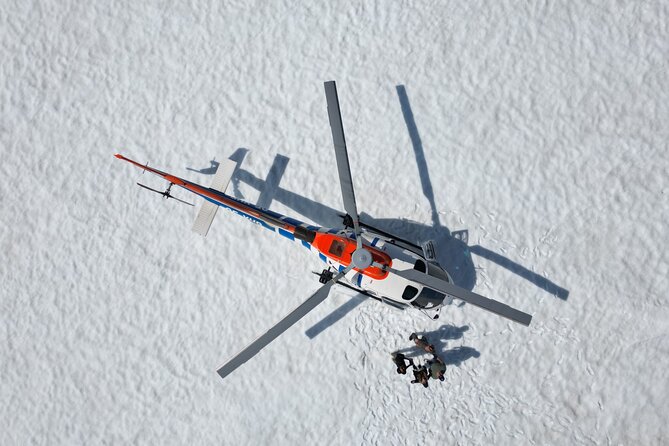 Fire and Ice Helicopter Tour: Glacier and Hengill Geothermal Area - Þórisjökull glacier: snow, wind, and wide views
