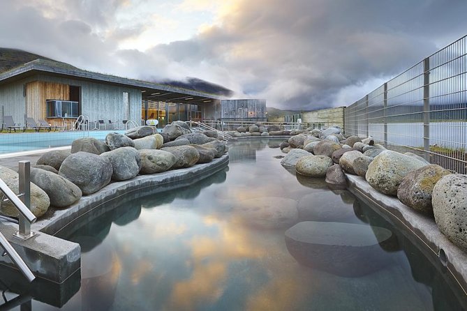 Fontana Geothermal Spa and Golden Circle Tour From Reykjavik - Gullfoss delivers the loudest moment