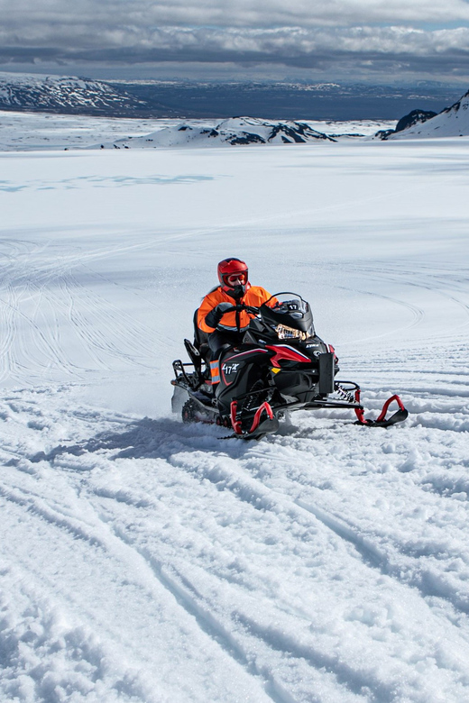 From Geysir: Snowmobiling & Ice Cave on Langjökull Glacier - Langjökull from Skjól: the day starts before the glacier