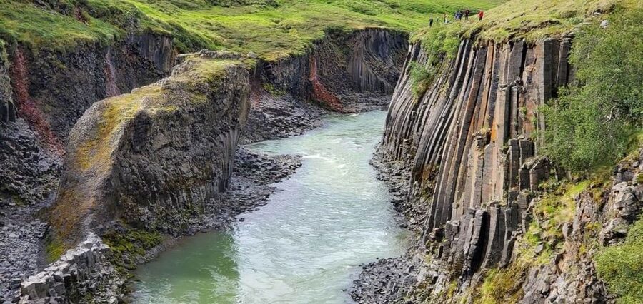 From Reykjavík: 4, 5, 6 or 7-Day Small-Group Ring Road Tour - Day 5: Lava caves and the hot spring at Deildartunguhver