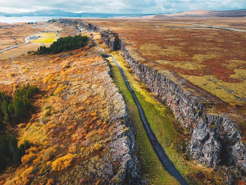From Reykjavík: Best of Iceland 6-Day Stopover Tour - Guides, transport, and the pace of the days