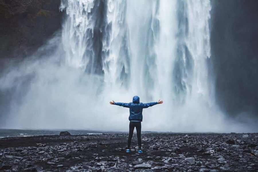 From Reykjavík: Best of Iceland 6-Day Stopover Tour - The Golden Circle: three famous Iceland stops