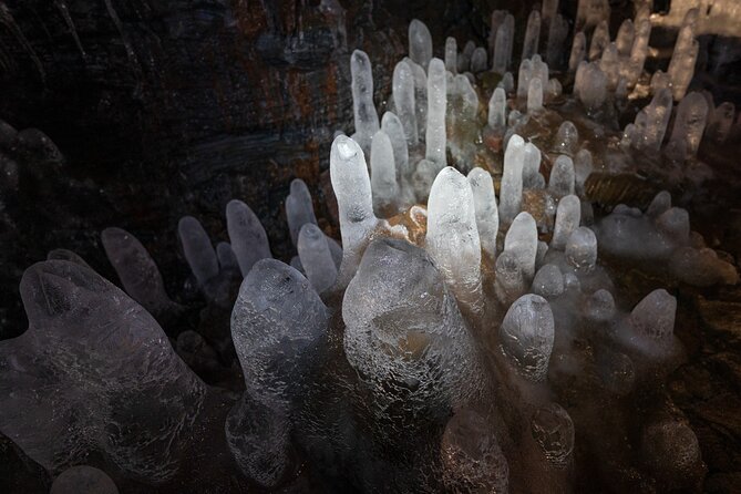 From Reykjavík: Evening Lava Tunnel Tour and Northern Lights Tour - Why This Pairing Works After Dark