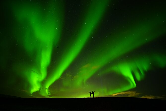 From Reykjavík: Evening Lava Tunnel Tour and Northern Lights Tour - What Happens If the Lights Stay Hidden?