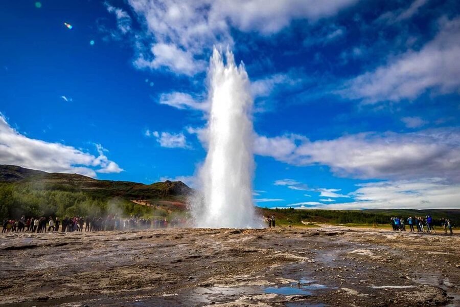 From Reykjavik: Full-Day Horse Riding & Golden Circle Tour - Þingvellir: geology and Icelandic history in 45 minutes