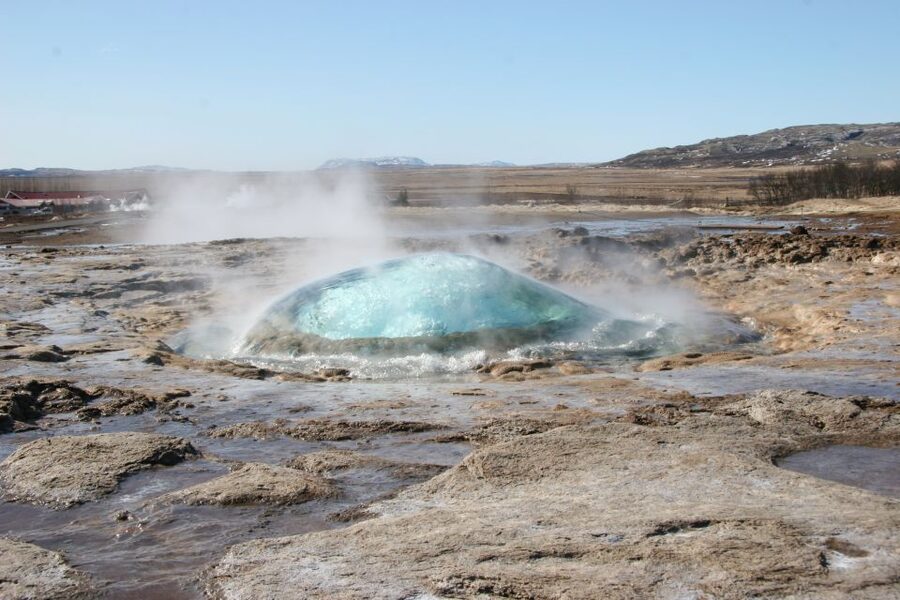 From Reykjavik: Full-Day Horse Riding & Golden Circle Tour - Geysir and Strokkur: the geothermal stop