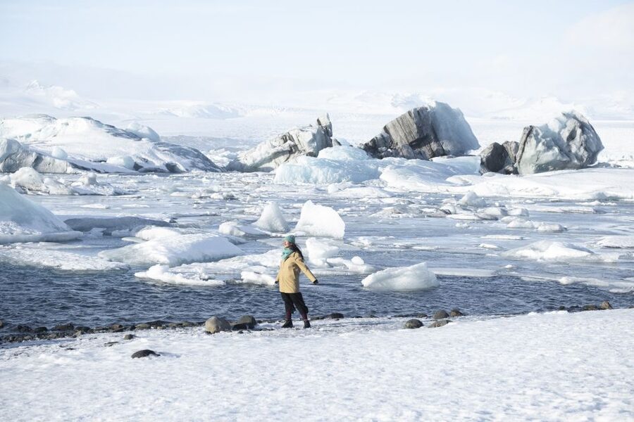 From Reykjavik: Glacier Lagoon Boat Ride, Diamond Beach Tour - Vík and Iceland’s black-sand coast