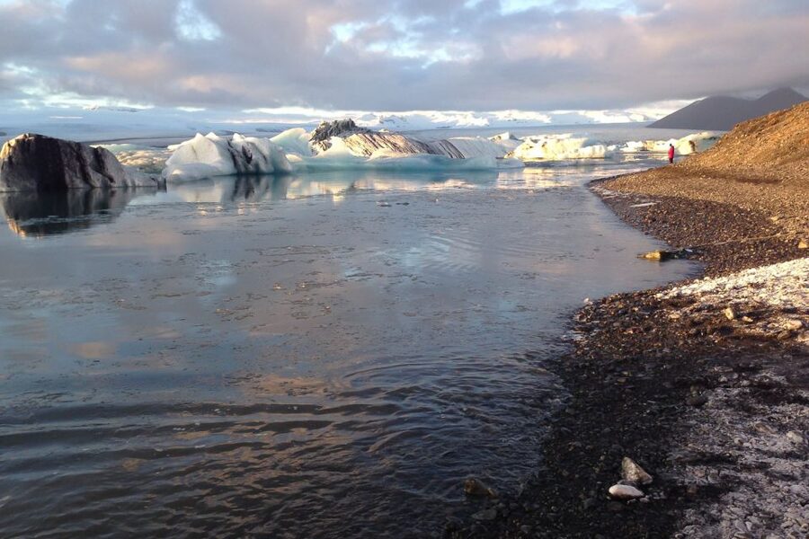 From Reykjavik: Glacier Lagoon Boat Ride, Diamond Beach Tour - Who will enjoy this day trip most