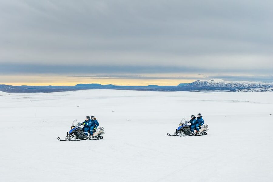 From Reykjavik: Golden Circle and Glacier Snowmobile Tour - Starting early from Reykjavik