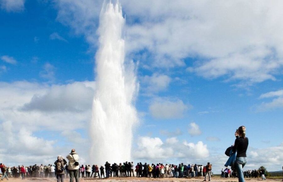 From Reykjavik: Golden Circle and Secret Lagoon Day Tour - Geysir and the eruption of Strokkur