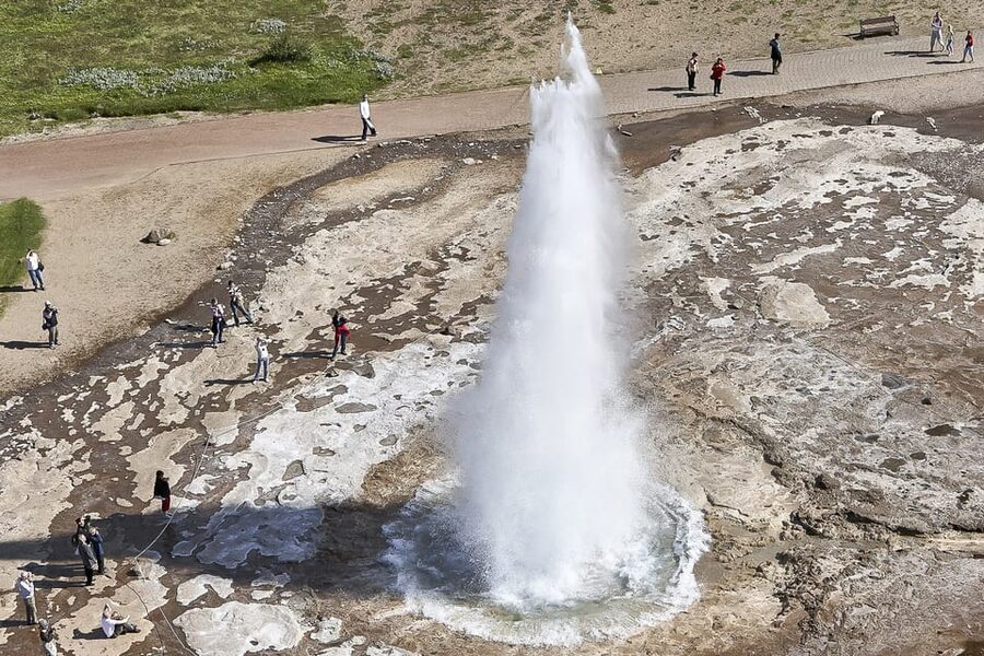 From Reykjavik: Golden Circle Full Day Tour - Who should choose this tour