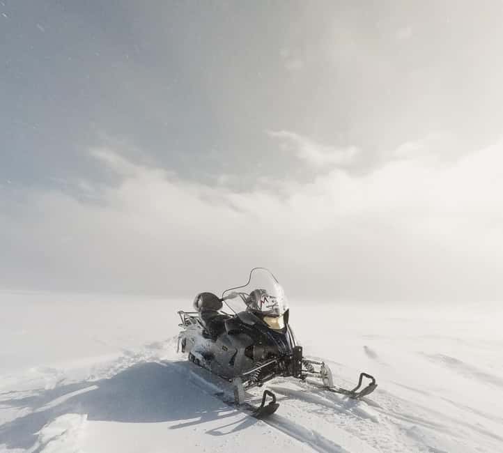 From Reykjavik: Golden Circle Super Jeep & Snowmobiling Tour - Why the super jeep and glacier combination works