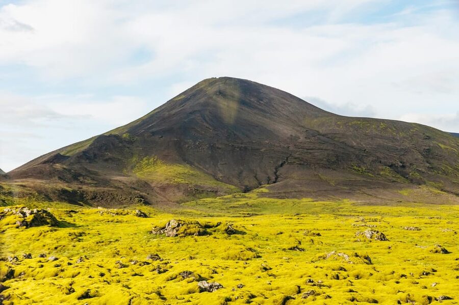 From Reykjavík: Golden Circle Tour and Silfra Snorkeling - Þingvellir National Park in only 30 minutes