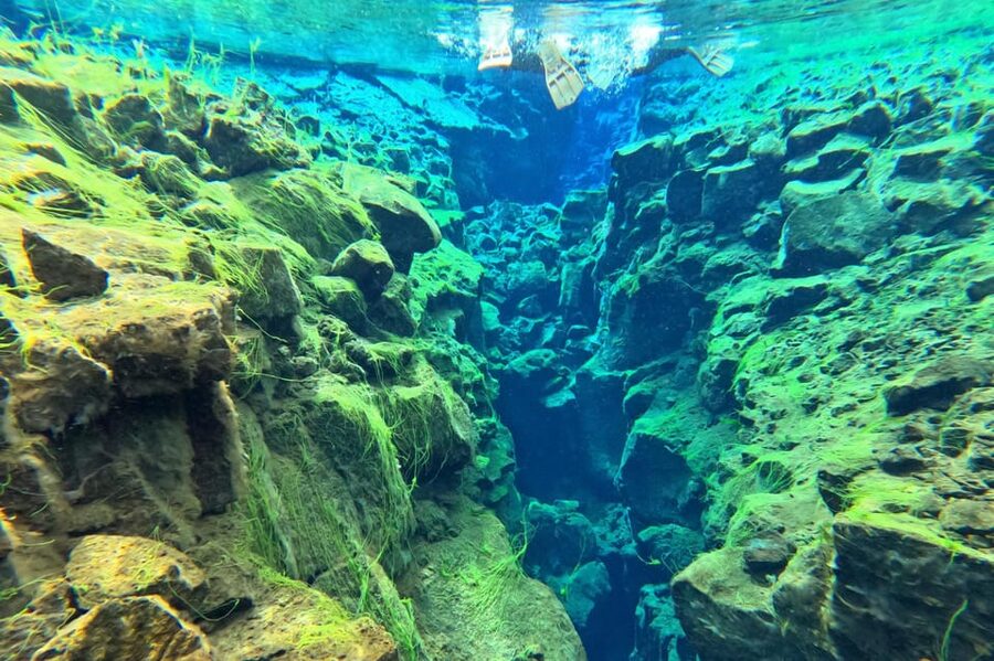 From Reykjavík: Golden Circle Tour and Silfra Snorkeling - Geysir’s erupting hot springs and the best lunch window