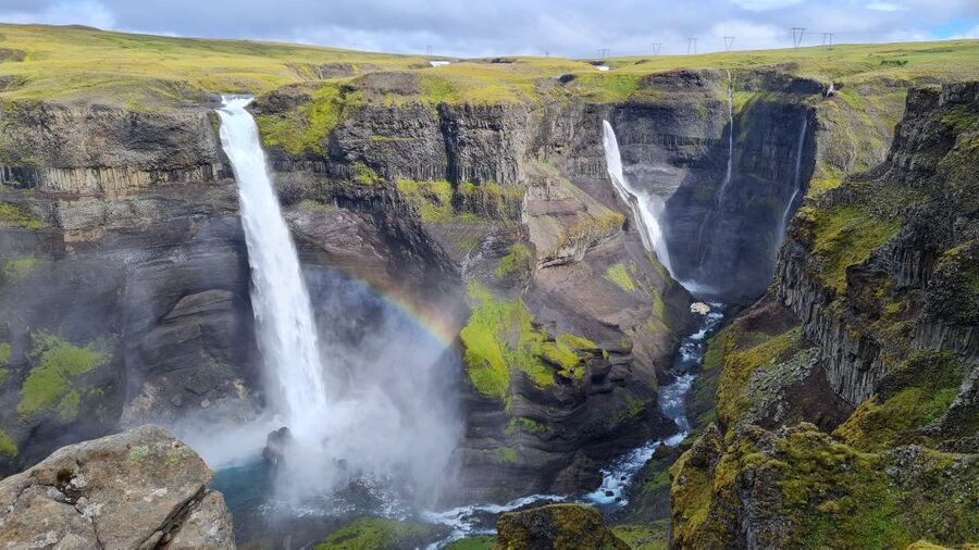 From Reykjavik: Highlands Jeep Tour & Landmannalaugar Hike - Practical packing and planning advice